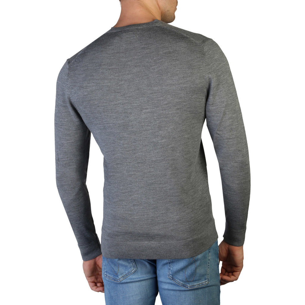 V NECK - Strikkegenser